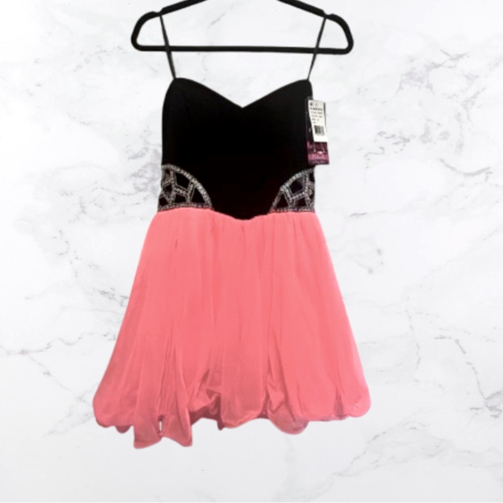 Blondie Nites Strapless Sequined Dress